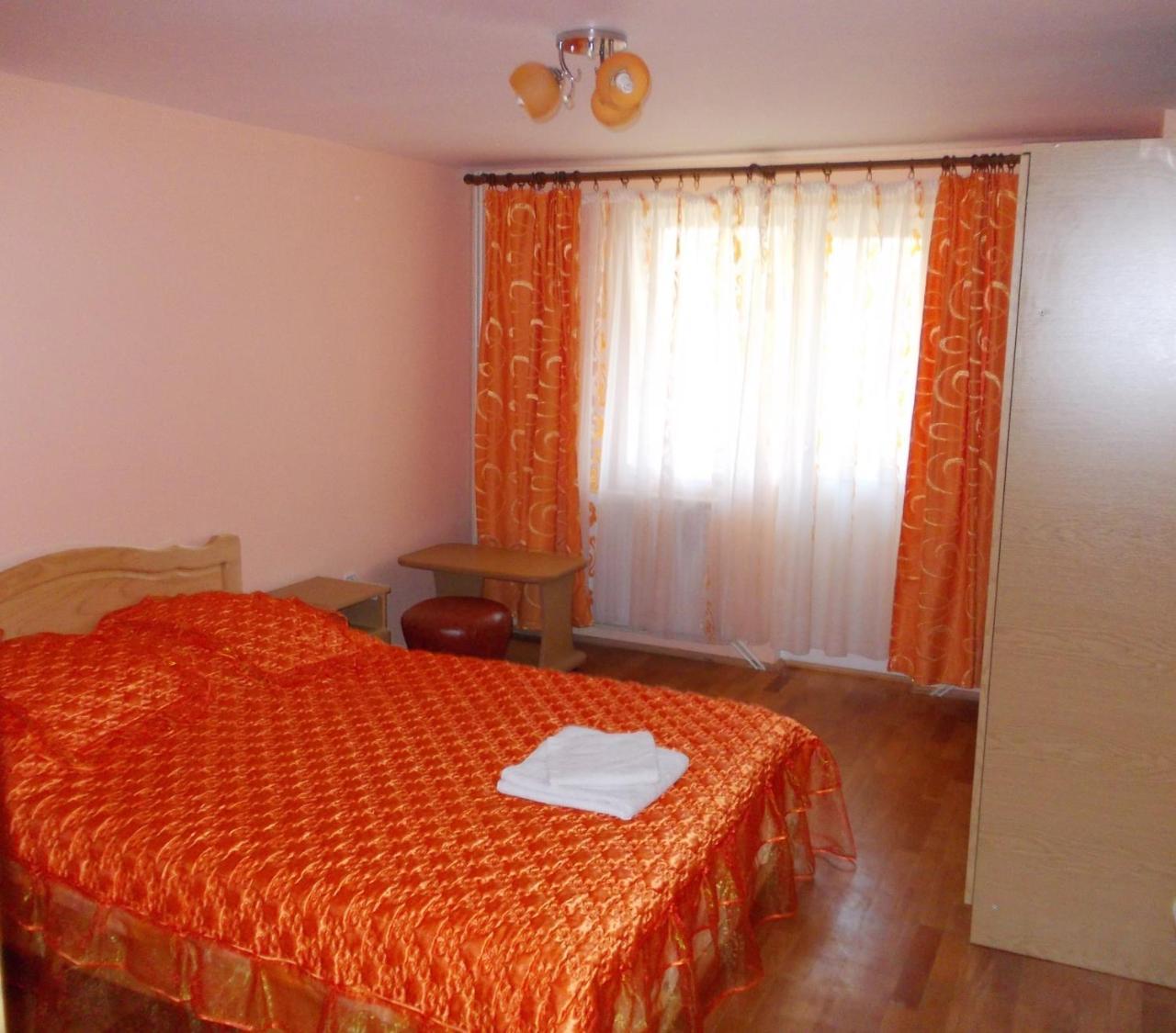 Casa Dobrin Hotel Arefu Luaran gambar